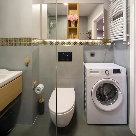 Maya's Flats 16 - Nadmotlawie Apartment *