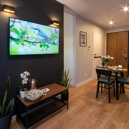 Maya's Flats & 16 - Nadmotlawie Апартаменты