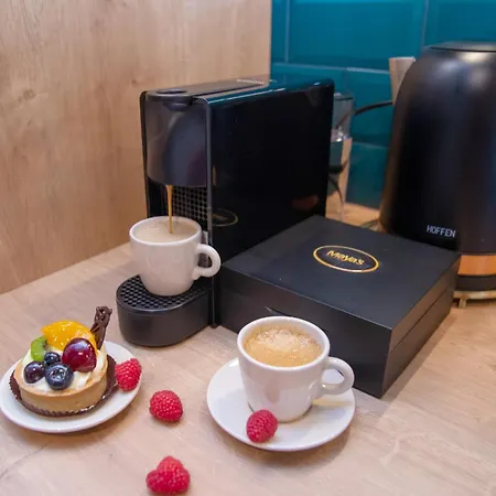 Maya's Flats & 16 - Nadmotlawie