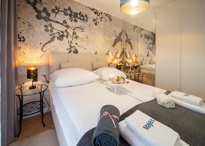 Maya's Flats & 16 - Nadmotlawie Apartman